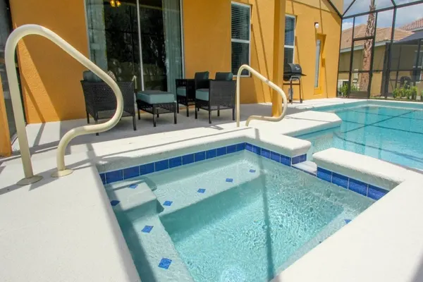 Photo 1 - Solterra Resort 5 bedroom South Facing Pool Home