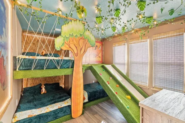 Photo 1 - Windsor Island Resort 10 Bedroom Themed Private Home with Pool+Spa & Resort Amenity Access