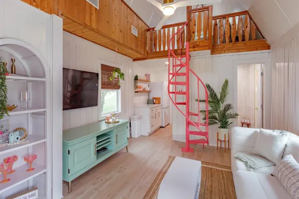 Photo 1 - Hope House- Vacation Village 1 Bedroom with Loft