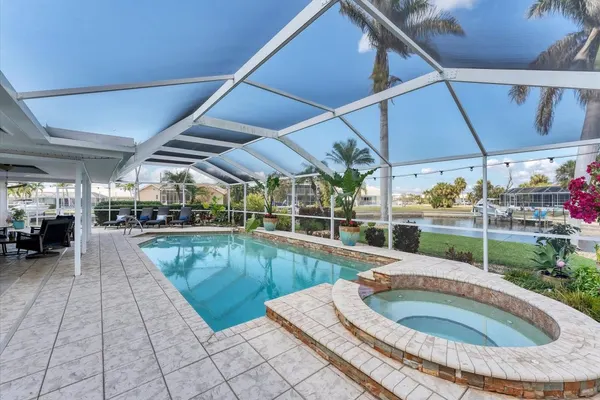 Photo 1 - Punta Gorda Isles 4-Bedroom Private Pool+Spa Home on Canal