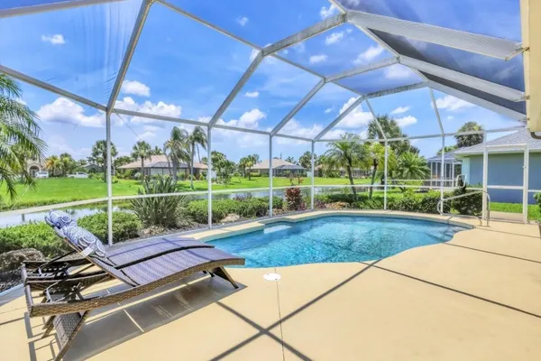 Photo 1 - Rotonda West Private Pool Vacation Home On Canal