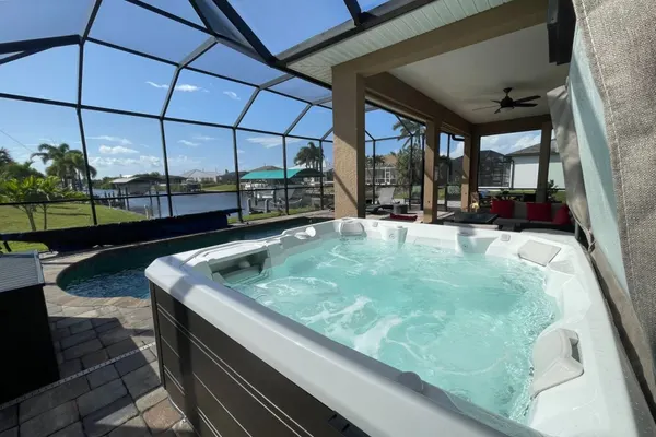 Photo 1 - South Gulf Cove 3 Bedroom Canal Pool Home