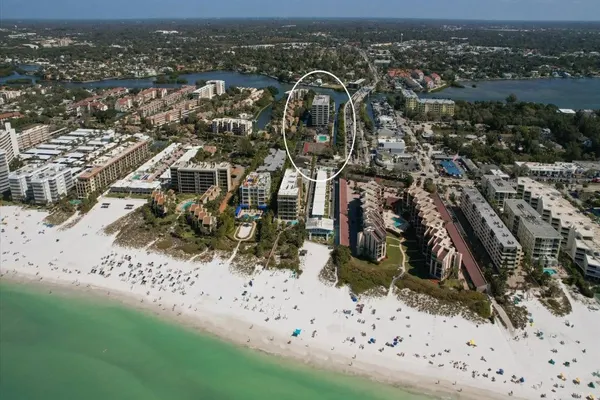 Photo 1 - Anchorage Resort 9th Floor 2-Bedroom Condo with Balcony- Gulf Views! Pool, Beach