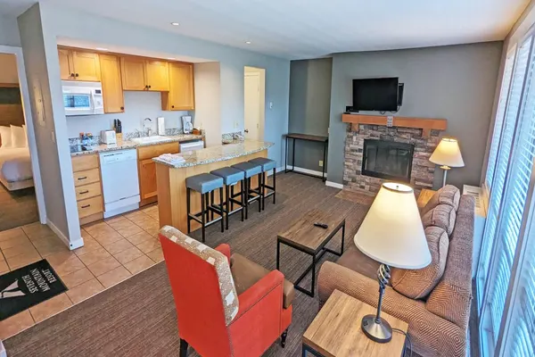 Photo 1 - 7th Mtn 1535F