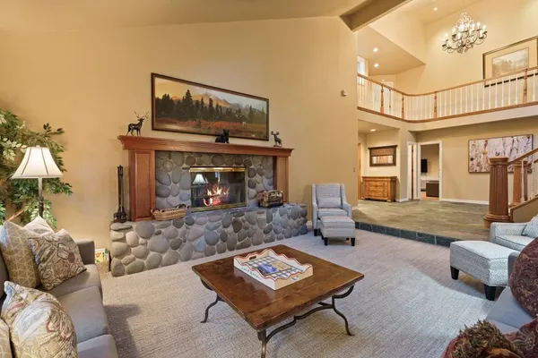 Photo 1 - Winners Circle 30