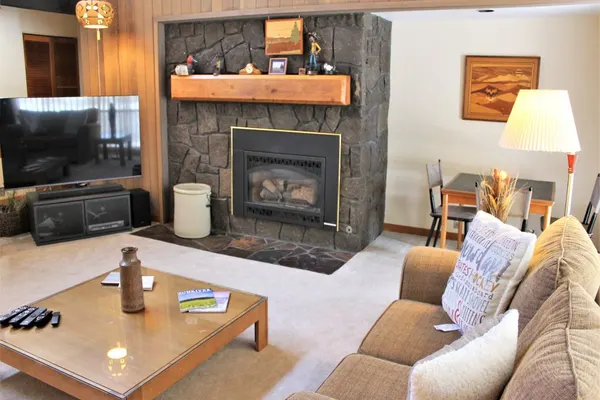 Photo 1 - Meadow House 58