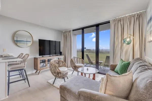 Photo 1 - 0104 Seagrass Retreat