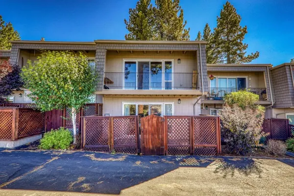 Photo 1 - Lake Village Getaway