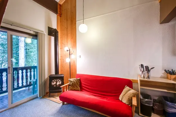 Photo 1 - 56SLL - Fireplace - Inexpensive - Kitchenette - Sleeps 4