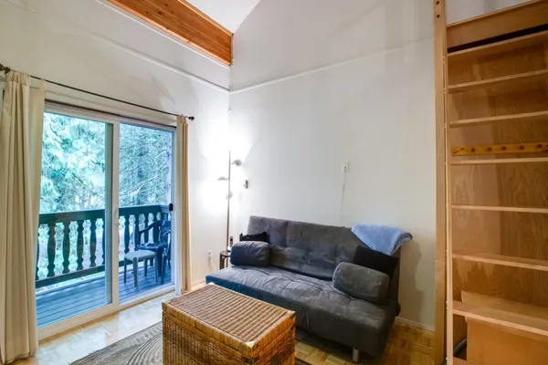 Photo 1 - 94SLL - Inexpensive - Fireplace - WiFi - Sleeps 4