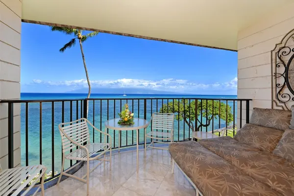 Photo 1 - Kahana Reef #404