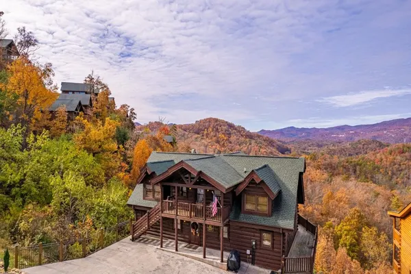 Photo 1 - Splendid Mountain Cabin with Expansive View