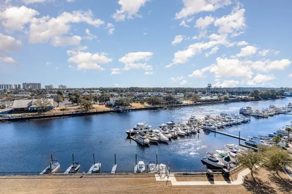 Photo 1 - Yacht Club Villas #2-903