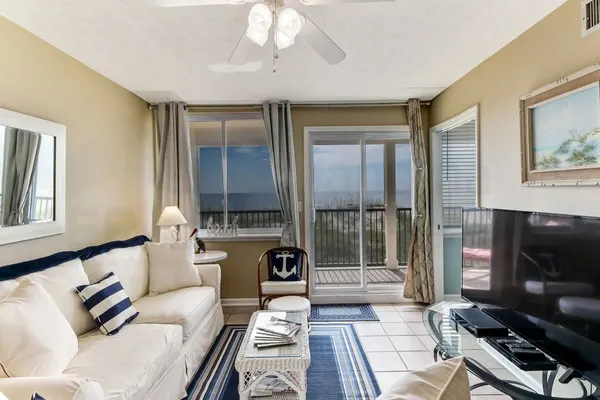 Photo 1 - Dog Friendly Oceanfront Condo