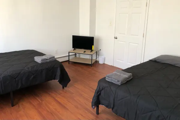 Photo 1 - Large and private apartment in convenient area sleeps up to 10 people comfortably
