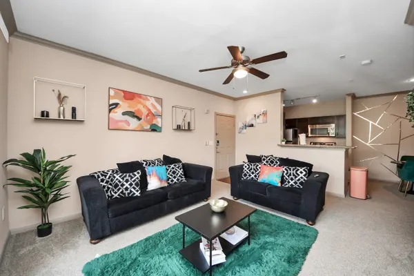 Photo 1 - Grand King Abode|Epicenter of Midtown & Downtown