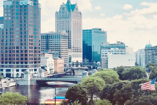 Photo 1 - Downtown MKE Vibes • Roomy Stay + Cool Perks