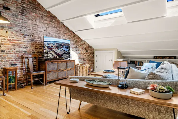 Photo 1 - Luxury Penthouse in Downtown Portland