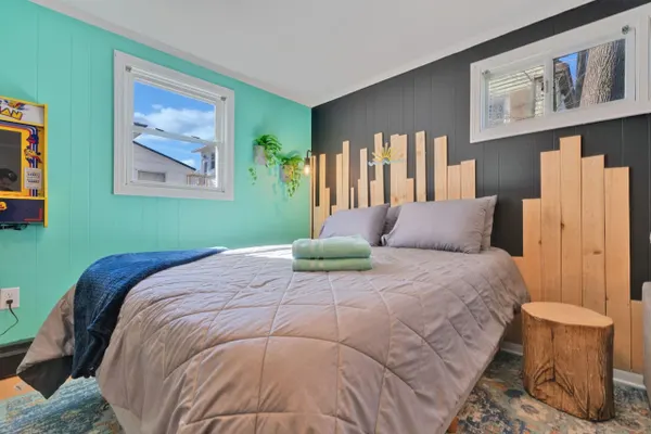 Photo 1 - Vibrant Motel Suite: Your Cozy Retreat