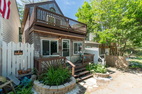 Photo 1 - Charming Beach House w/ Ocean Views & Deck