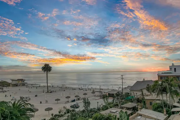 Photo 1 - Moonlight Beach - Encinitas Oceanfront Villa Ocean View!