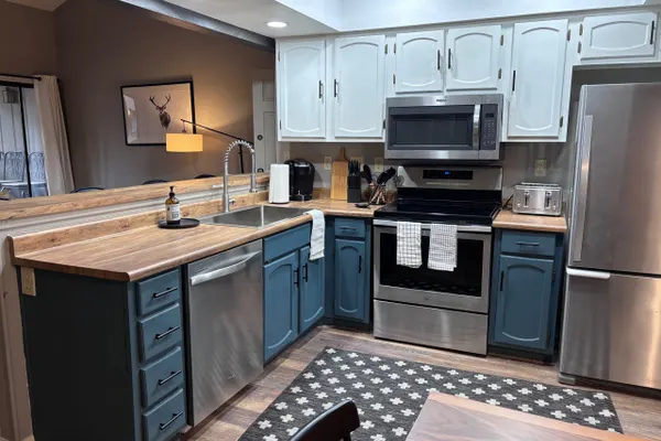 Photo 1 - Luxury Condo in the Pines