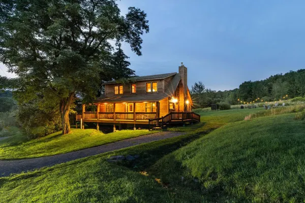 Photo 1 - Stella Firma