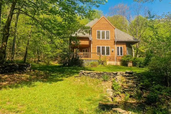 Photo 1 - 12 Acres of Autumn Color • Cozy Catskills Home