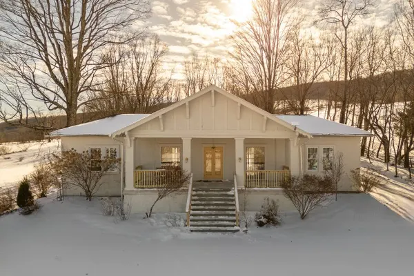 Photo 1 - Trendy Upstate Hideaway with Scenic Views