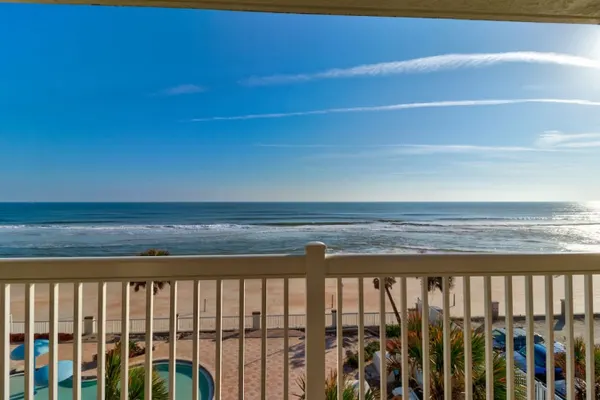 Photo 1 - Coastal Views Spacious Beachfront Condo