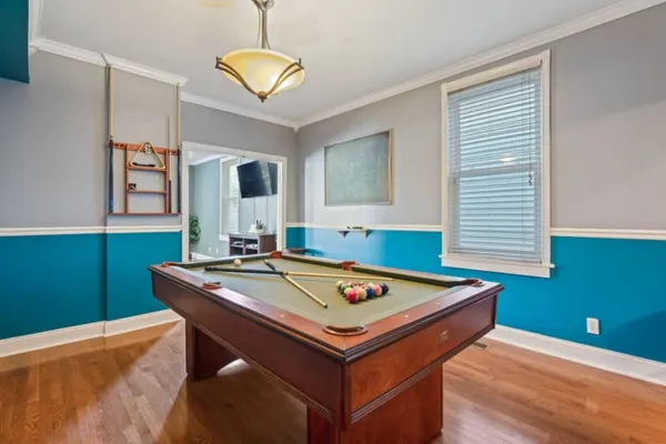 Photo 1 - 24) Downtown | Fenced Yard | 5 beds | Grill