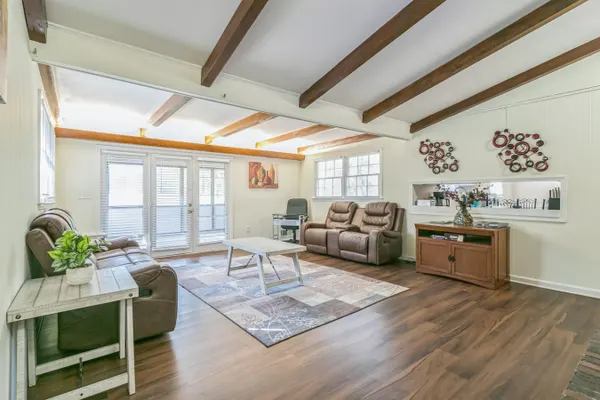 Photo 1 - 5 bedrooms | Safe neighborhood | 6 Flags