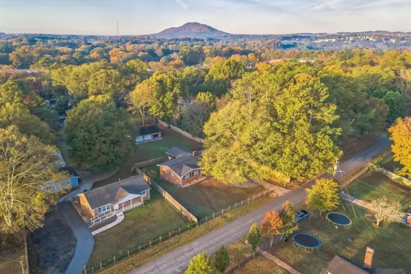Photo 1 - 5 bedrooms | Safe neighborhood | 6 Flags
