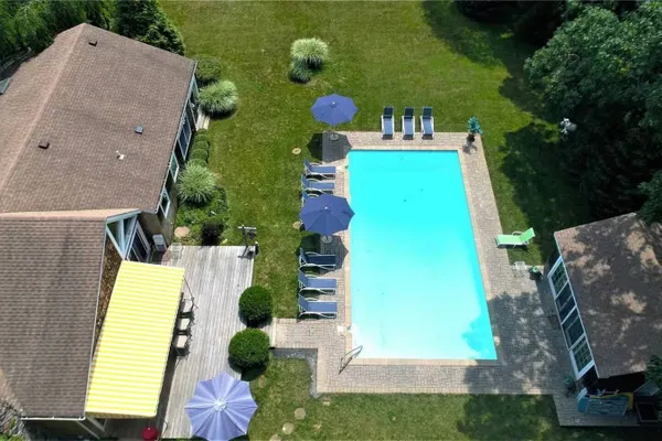 Photo 1 - 572b) Cozy 1 bedroom pool house