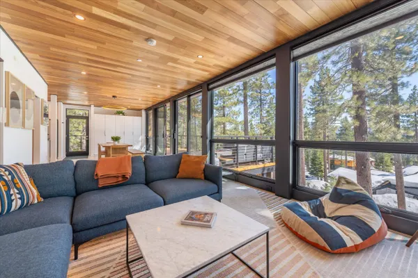 Photo 1 - Pet-Friendly Eco-Friendly Truckee Container House w Hot-Tub