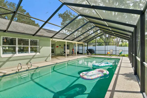 Photo 1 - Screened Pool 3BR | Golf Views | Near Beaches