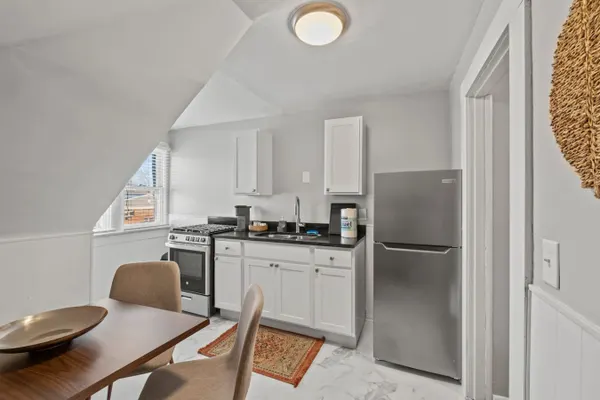 Photo 1 - The Trendy Hideaway