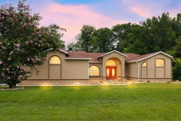 Photo 1 - Elegant Ocala Oasis w/Pool: Unwind in Luxury