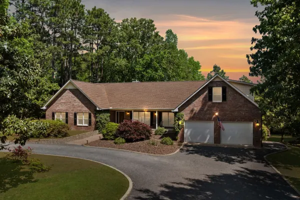 Photo 1 - Ceres Cottage: A Pinehurst Golfer’s Getaway