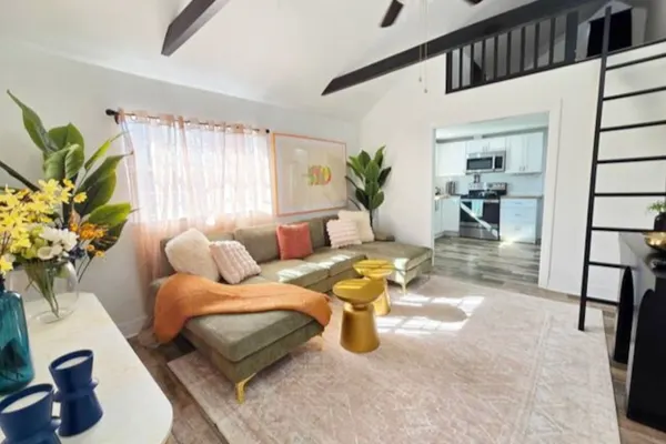 Photo 1 - Cozy home 5min to Park Ave and Downtown Orlando