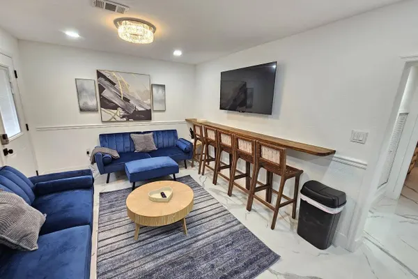 Photo 1 - Orlando CP Duplex. Pet Friendly. Near DT & WP ‼️