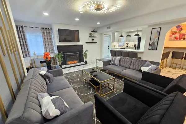 Photo 1 - Stylish Duplex walkTO Lake Eola Orlando.  Sleeps 8