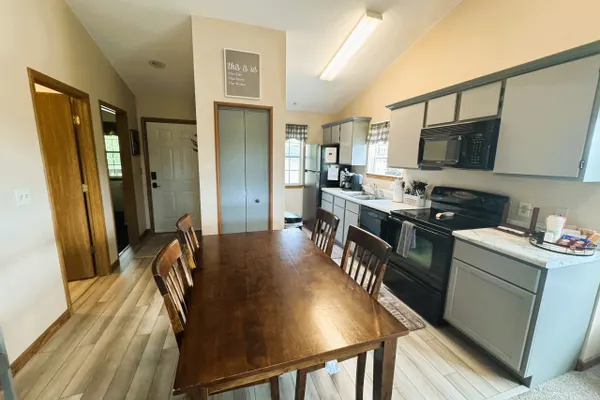 Photo 1 - Branson condo near Silver Dollar City