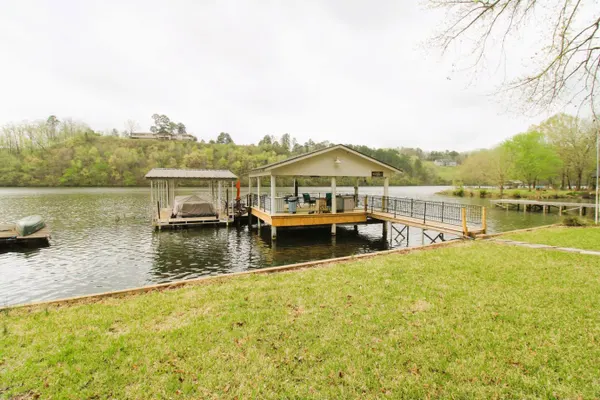 Photo 1 - Jax's Lake House