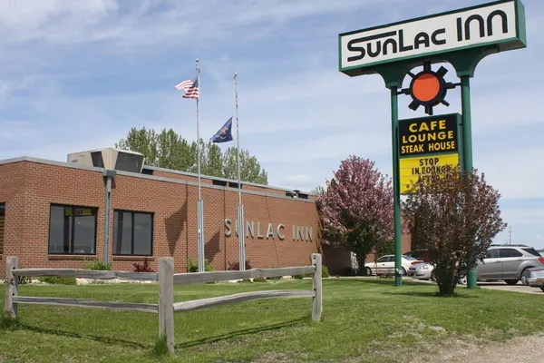 Photo 1 - Sunlac Inn
