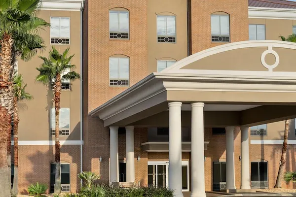 Photo 1 - Holiday Inn Express Hotel & Suites Waycross, an IHG Hotel