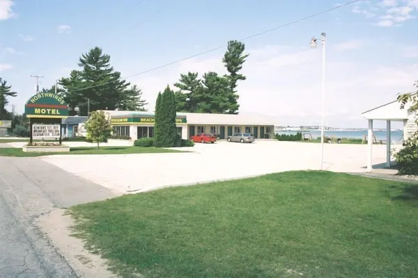 Photo 1 - Northwinds Motel