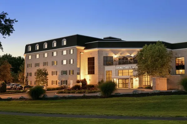 Photo 1 - DoubleTree Resort by Hilton Lancaster