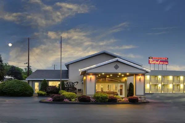 Photo 1 - Red Roof Inn & Suites Herkimer