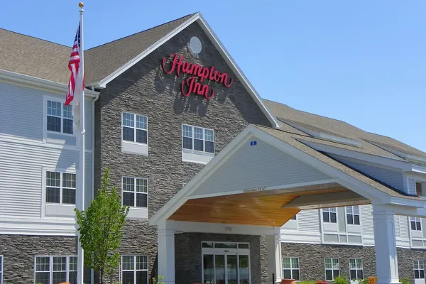 Photo 1 - Hampton Inn Ellsworth/Bar Harbor